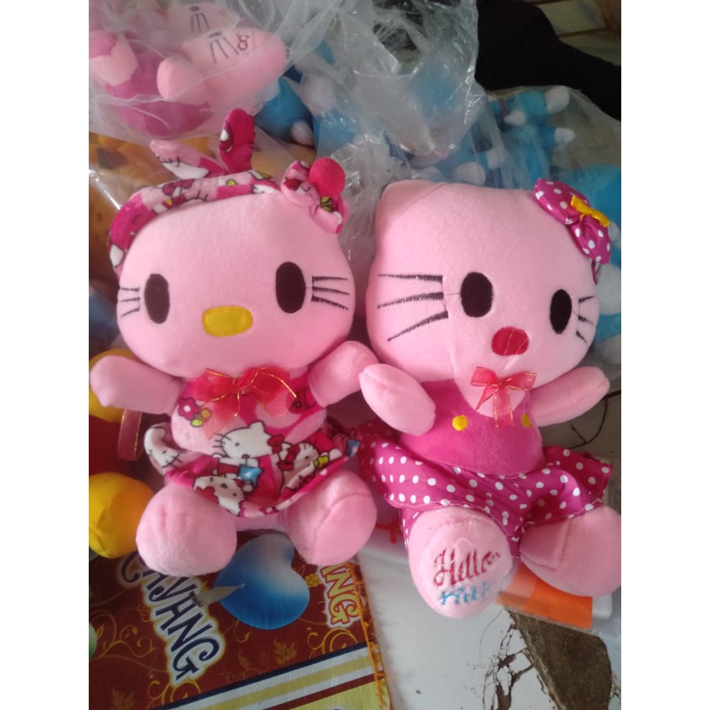 Boneka Hello Kitty Ukuran 30cm