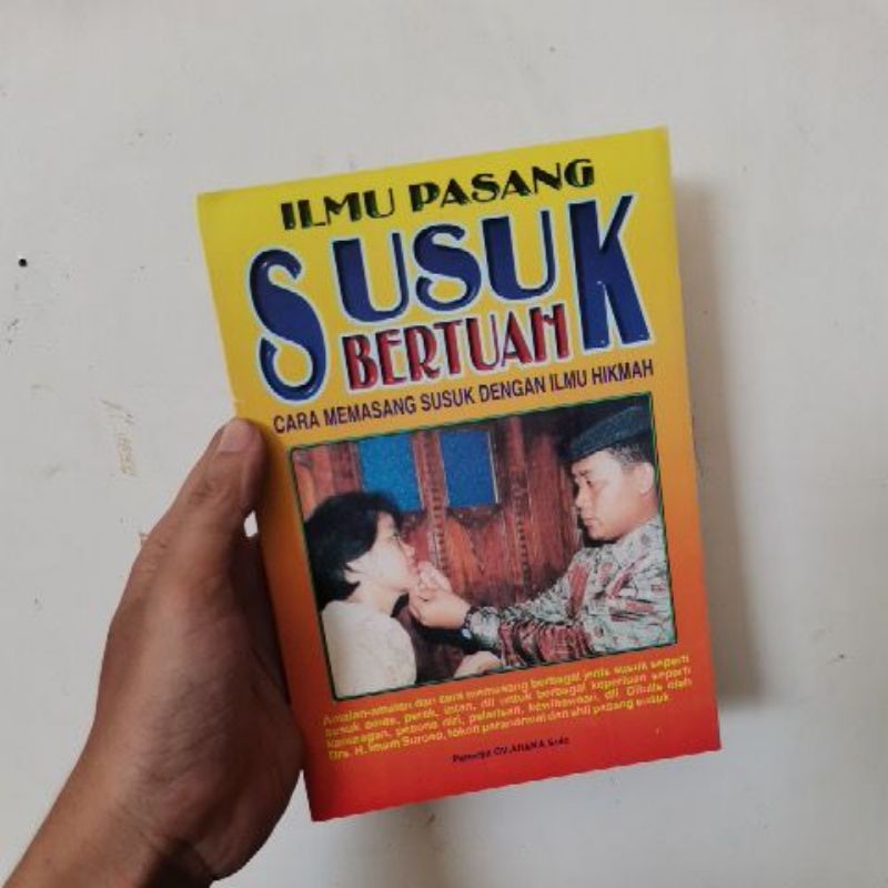 

Buku Ilmu pasang susuk bertuah