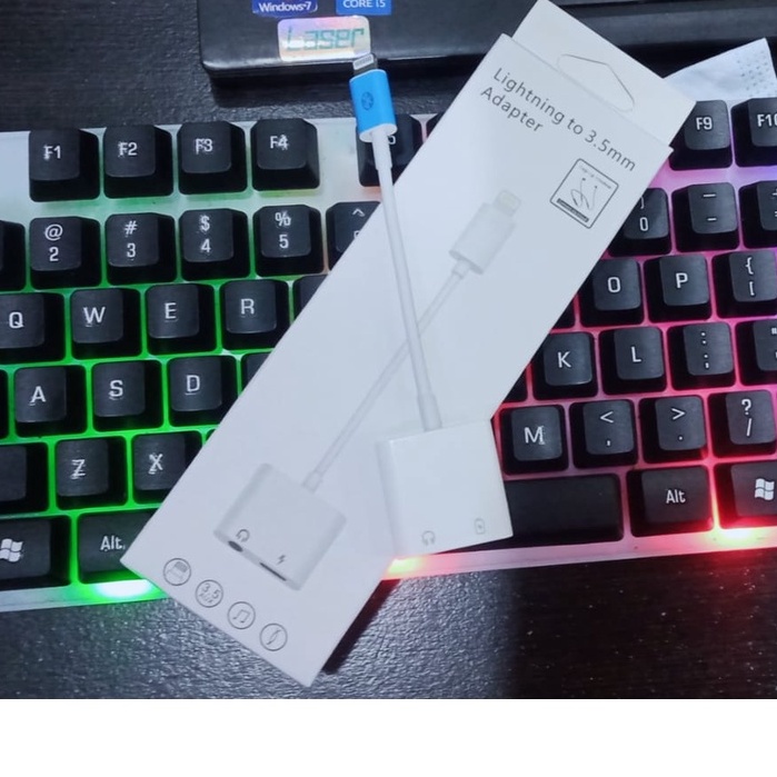 Lightning Iphone To 3.5mm / Dual Lightning Audio &amp; Charge Adapter