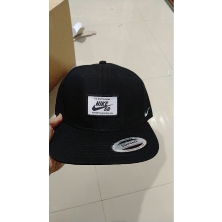 Snapback Nike SB