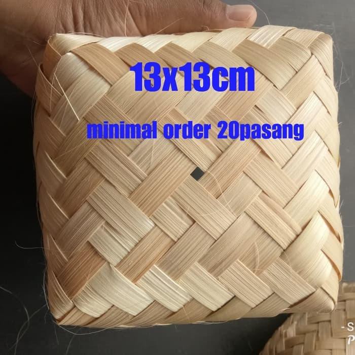 

Besek 12x12cm harga sepasang ready stock tempat sovenir/hadiah/hampers