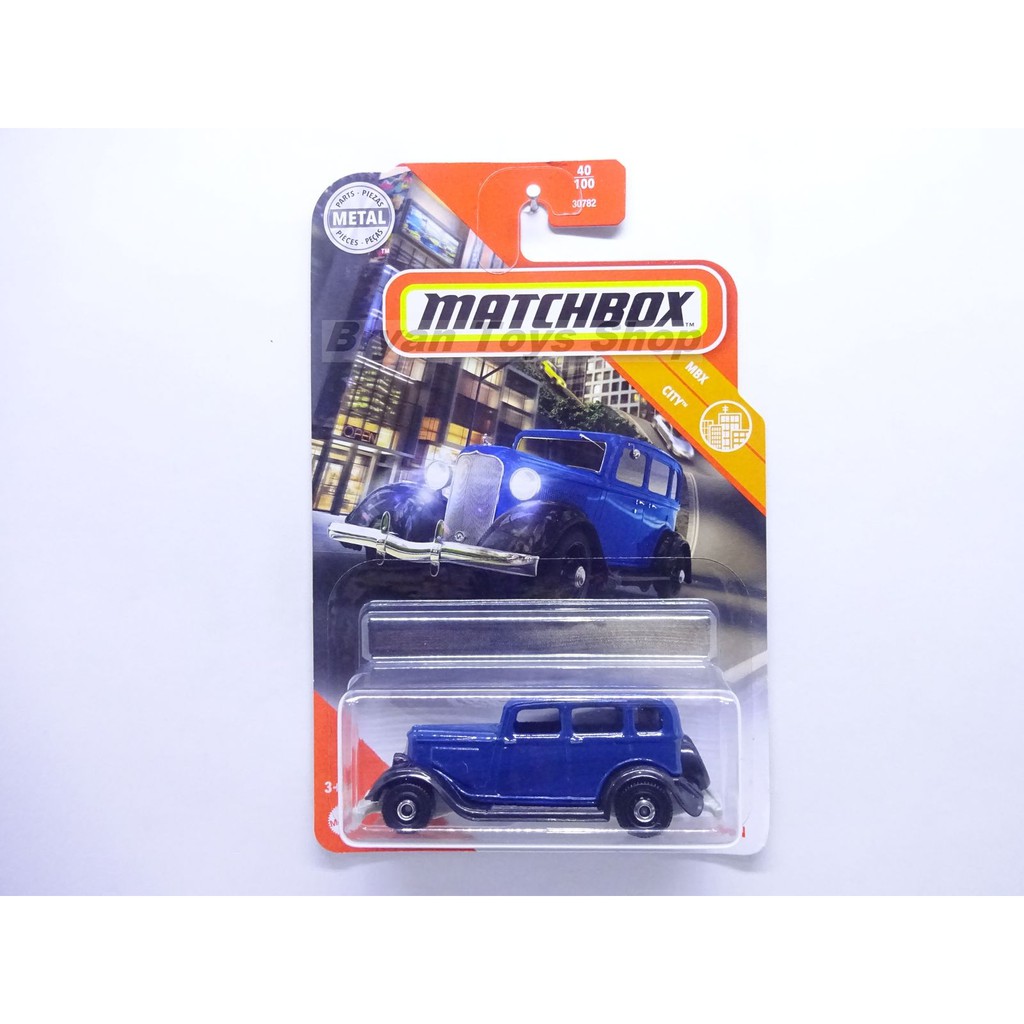 Matchbox 1933 Plymouth Sedan Biru
