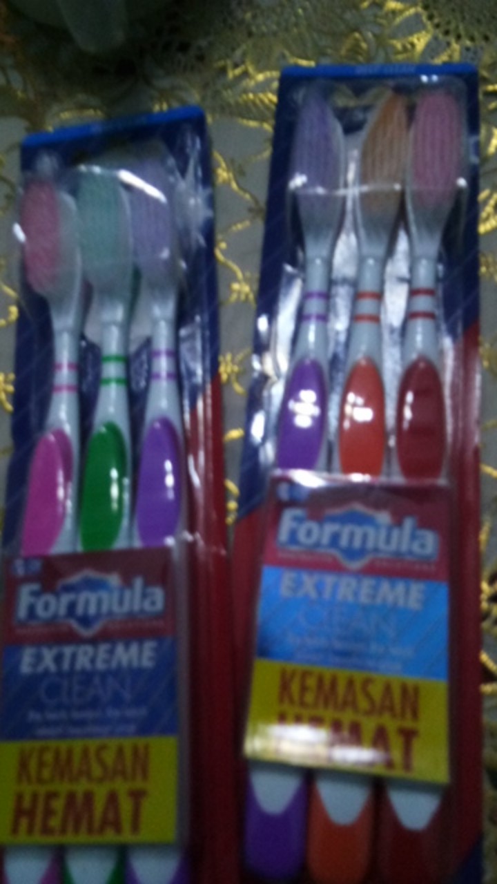 Formula Sikat Gigi Discovery Promo 2+1 Extreme Clean