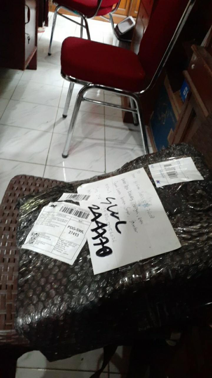 Tempat Kue Lebaran - Pop Fiesta (8pcs)