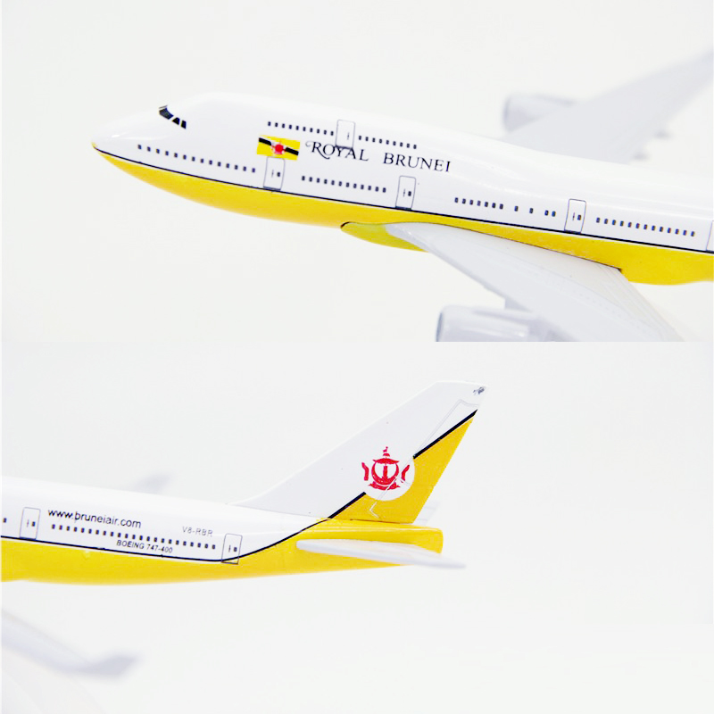 Mainan Model Pesawat Terbang Royal Brunei Boeing 747 B747 Bahan Alloy Die-cast Metal Ukuran 16CM