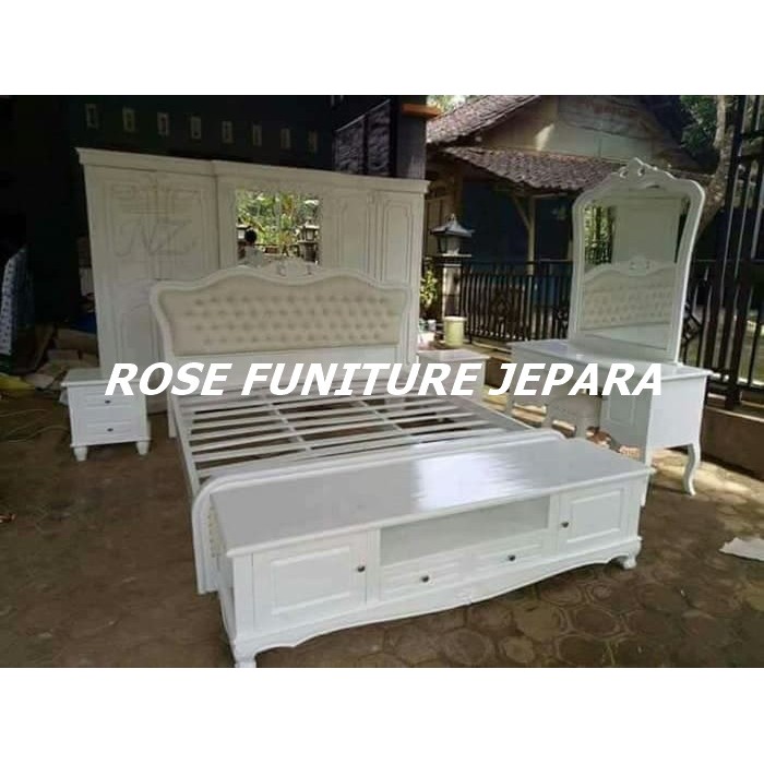 kamar set ukir duco putih jepara, set kamar mebel jepara