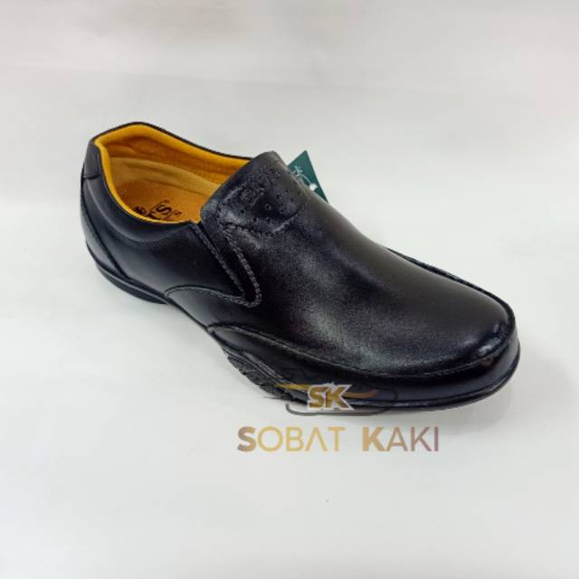 Sepatu Kantor Formal Kulit Pria Gats GP 02 Black