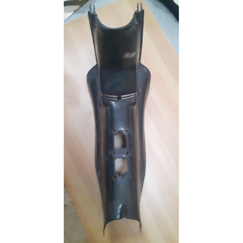 LEGSHIELD/DEK SAYAP TENGAH ASTREA STAR asli warna hitam