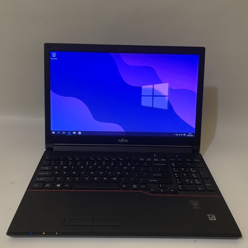 Laptop Fujitsu 15 inch - Core i7 gen4 - RAM 8gb hdd 500gb - Mulus Murah Bergaransi
