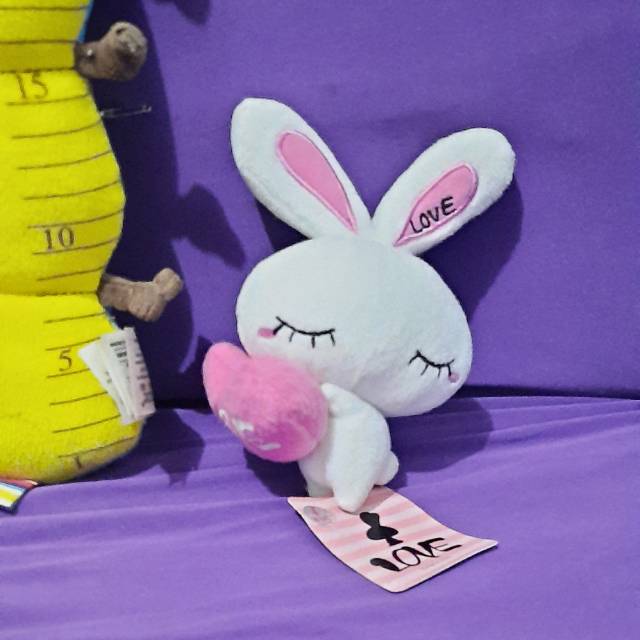 Boneka kelinci love new taq