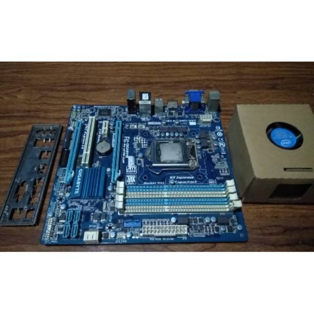 Mobo h77 socket 1155 plus i5 2400 plus fan