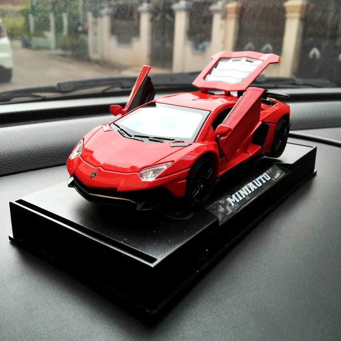 Parfume Pewangi Pengharum Mobil Parfum Pajangan Miniatur Mobil LAMBOGHINI Limited Edition