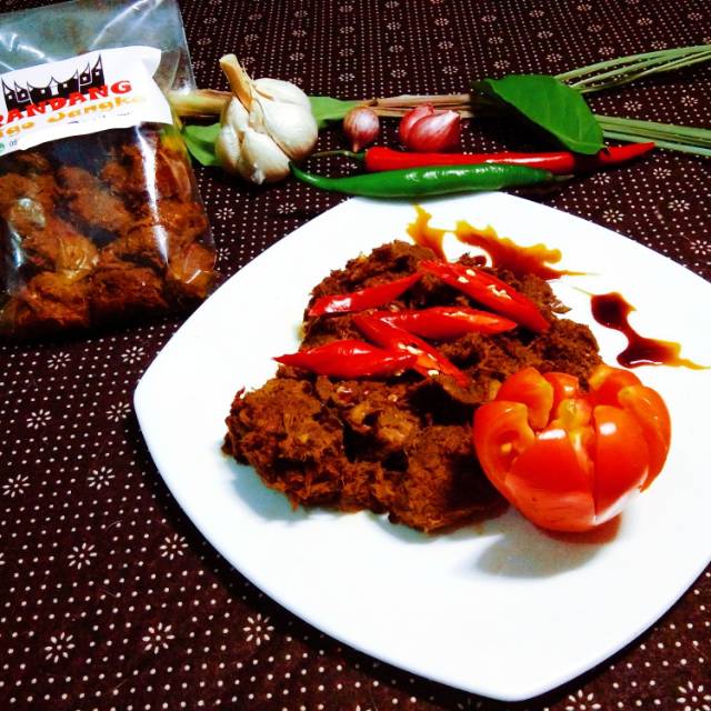 

RENDANG DAGING SAPI MERK RANDANG TIGO JANGKO