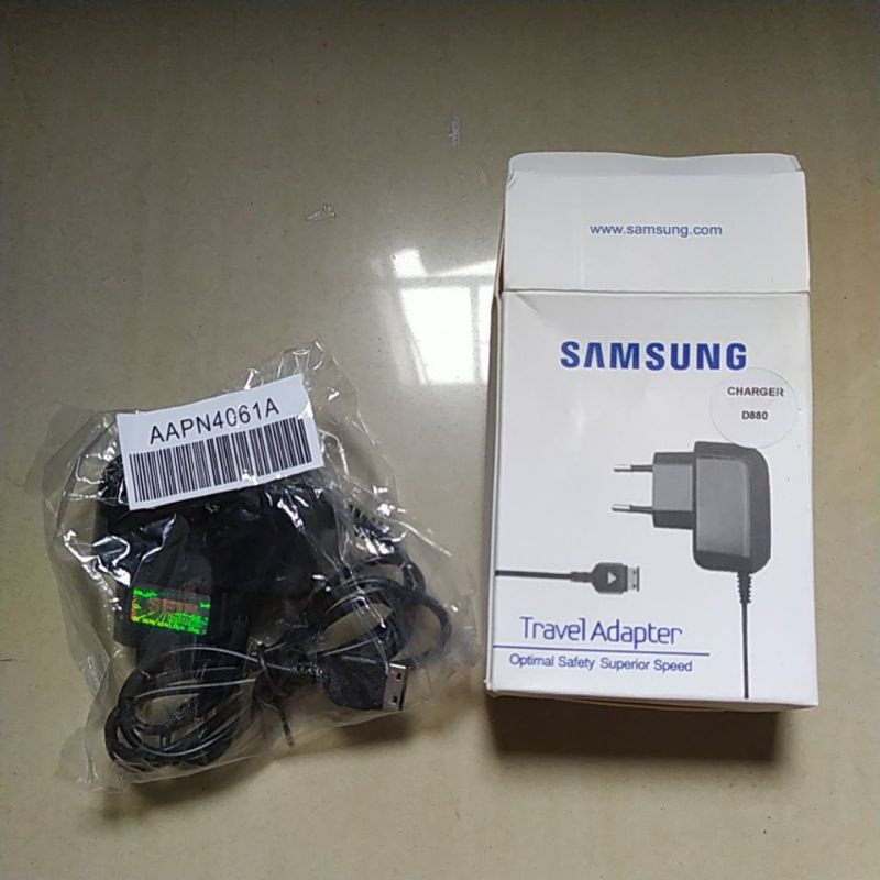 CASAN SAMSUNG D880 HP JADUL