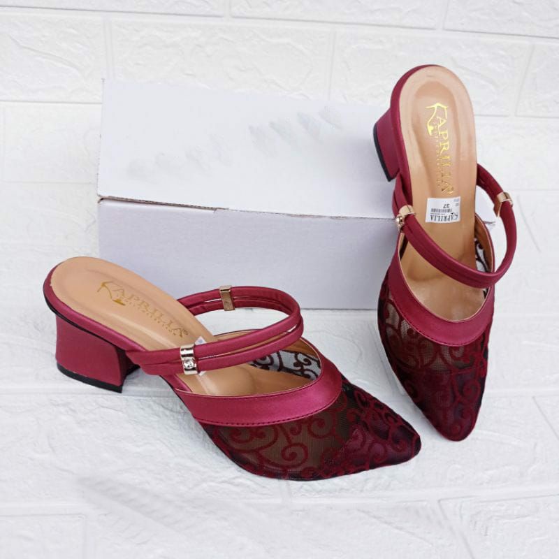 (SIAP KIRIM) Sandal slop brukat hak tahu sandal kondangan sandal pesta-🧸 Maroon