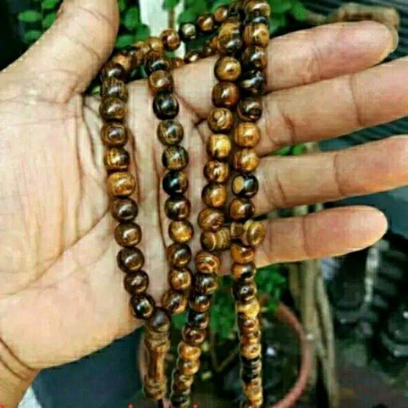 Tasbih Gaharu 99 butir,original kayu Gaharu Asli..