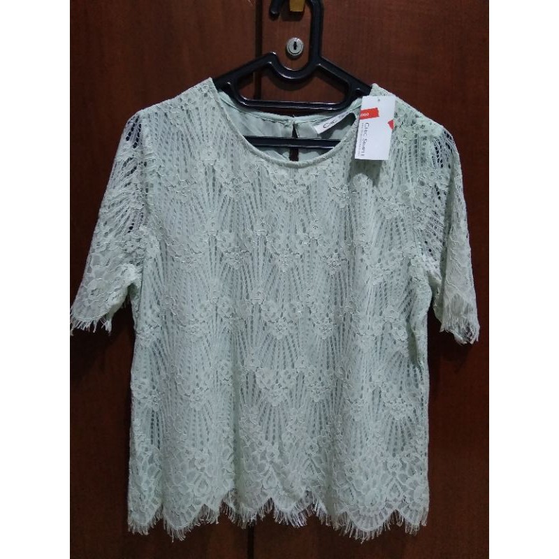 New Blouse brukat Merk Chic Simple