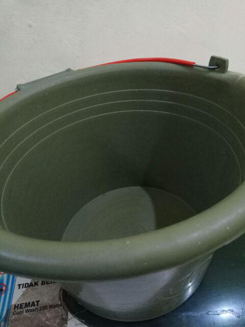 Ember Plastik Hijau | Ember Cor Anti Pecah | Ember Bangunan Sedang