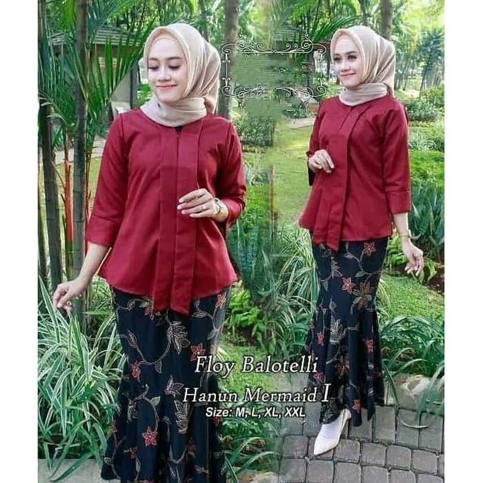 kebaya maroon hijab gold