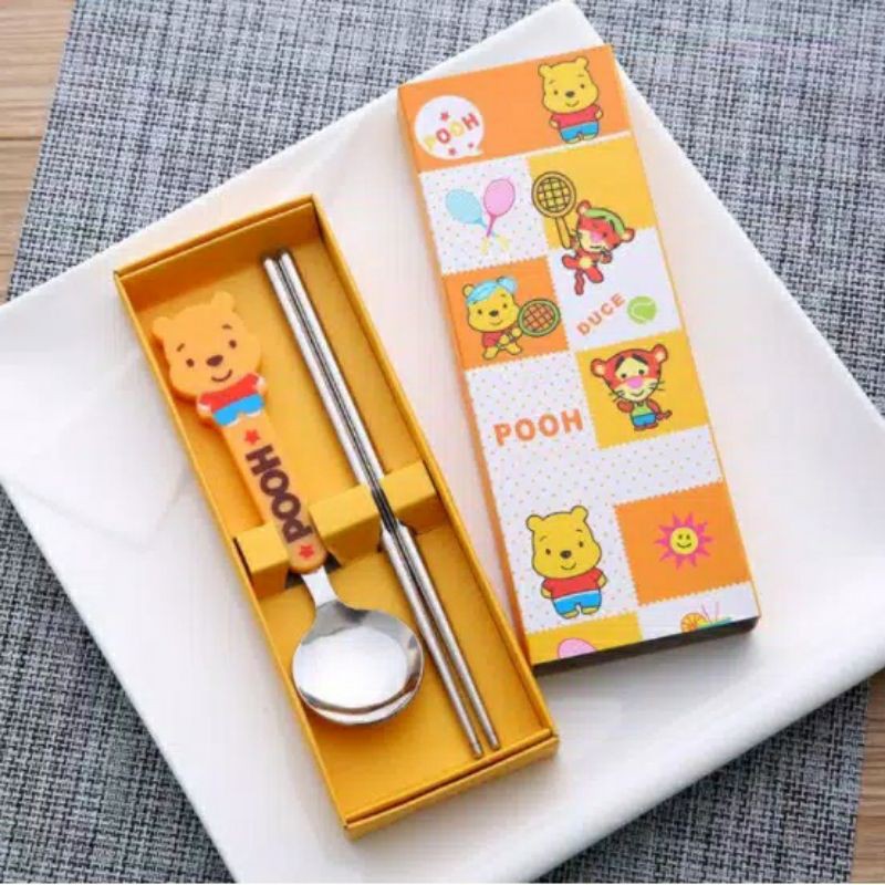 CLEARANCE SALE SENDOK SUMPIT ANAK KARAKTER STAINLESS STEEL HELLO KITTY / DORAEMON / POOH / SPONGEBOB