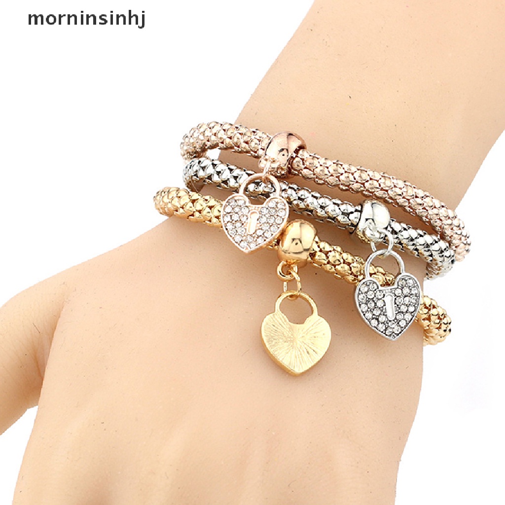 Mornin 3pcsset Gelang Bangle Elastis Dengan Charm Hati Aksen Berlian Imitasi Untuk Wanita