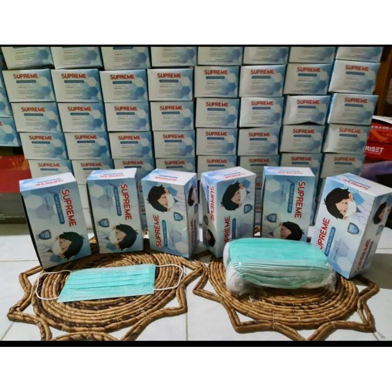 masker 3ply supreme