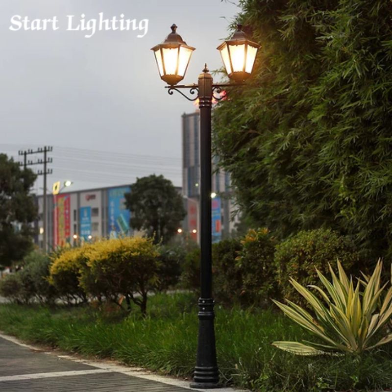 Lampu tiang jalan/lampu taman 2cabang tinggi 2,4 meter