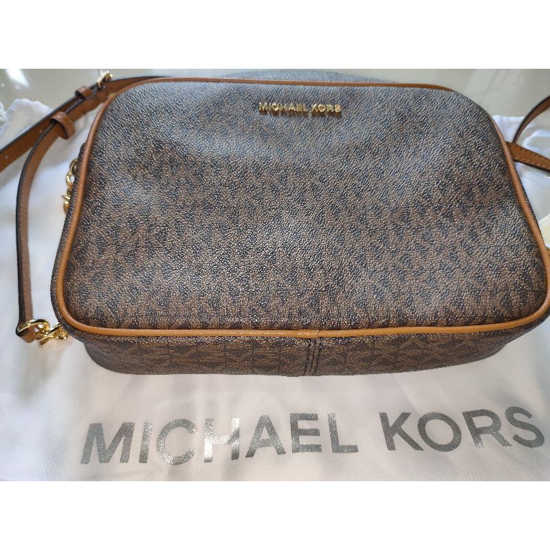 Michael Kors Jetset MK camera bag