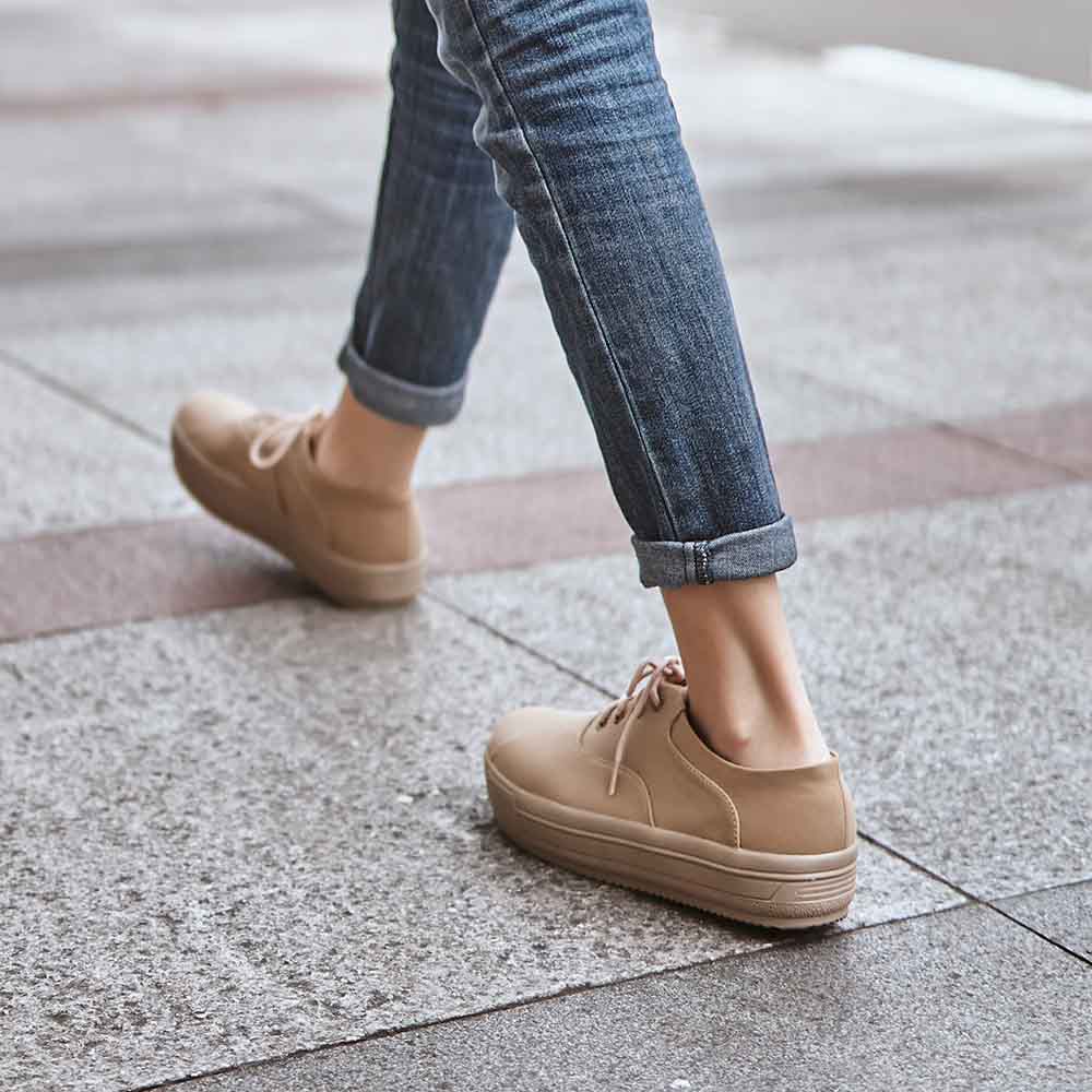 Sepatu Sneakers Wanita Premium CASUAL STYLE-1