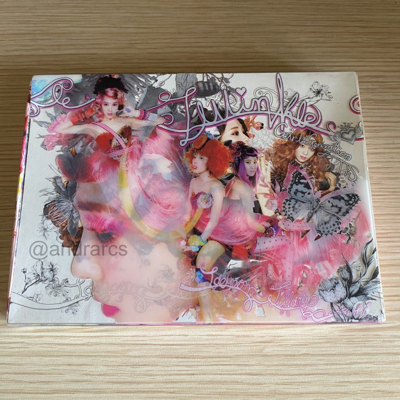 Girls' Generation-TTS (TaeTiSeo - Twinkle The 1st Mini Album (Official Unsealed)