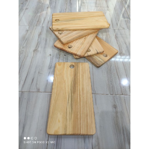 Talenan Kayu PINUS 34x18 pingul / Serving Board / Wooden Cutting Board