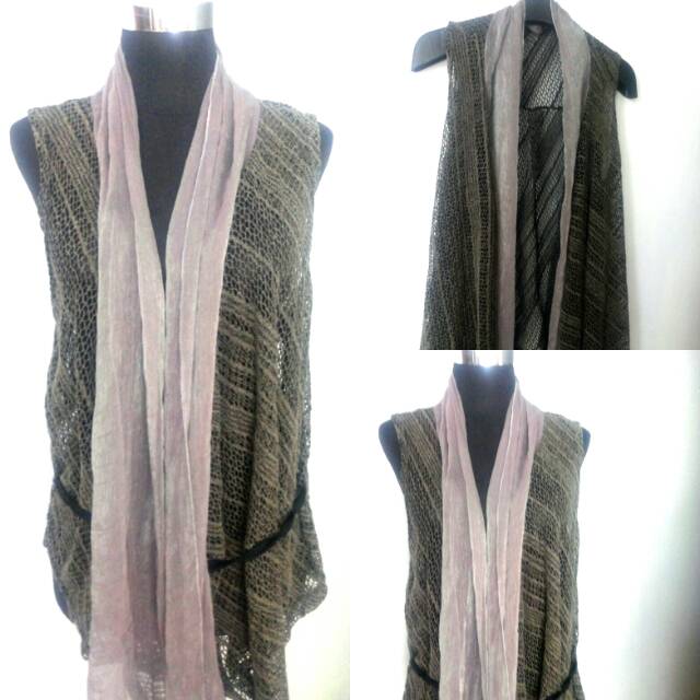 Cardigan Syal Rajut Renda