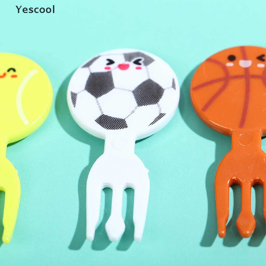 Yescool 8Pcs Tusuk Gigi Mini Bentuk Bola Sepak Kartun Untuk Snackkuemakanan Penutup