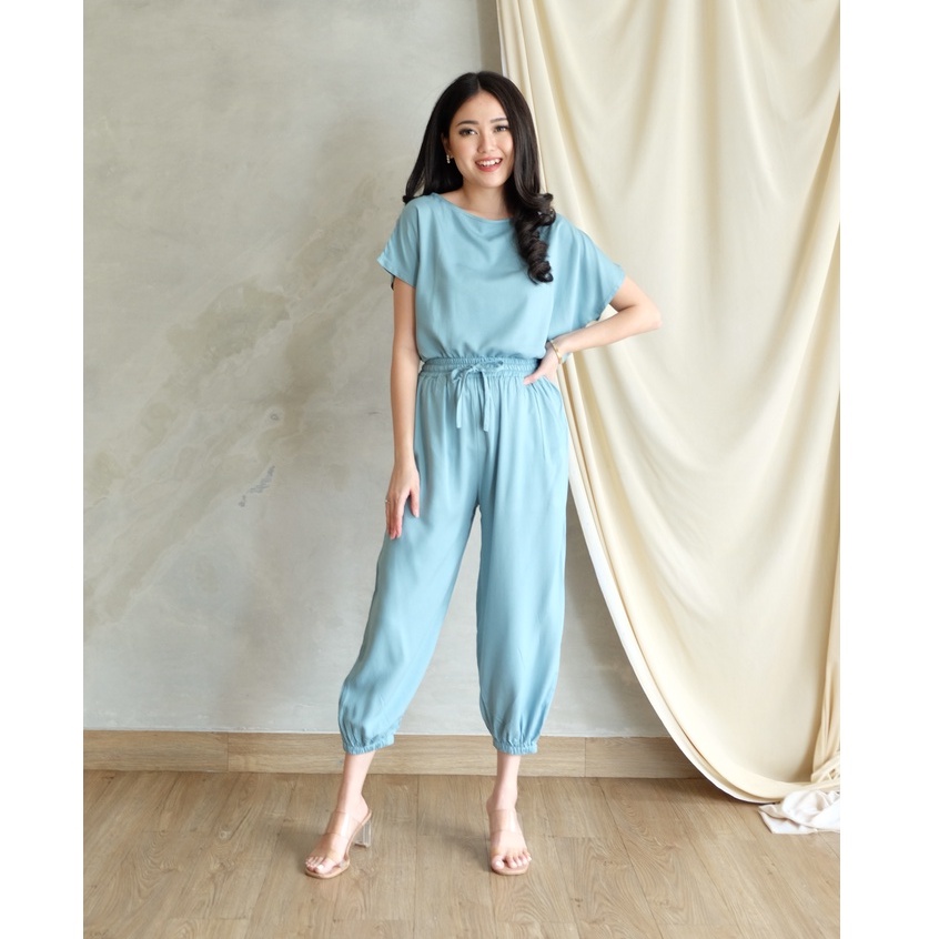 Darby Set - Atasan Celana Jogger Setelan Wanita