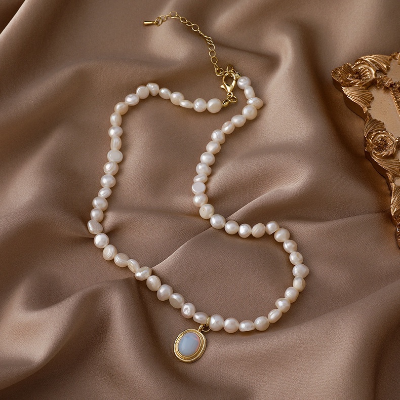 Kalung Rantai Dengan Liontin Mutiara Gaya Vintage Untuk Wanita