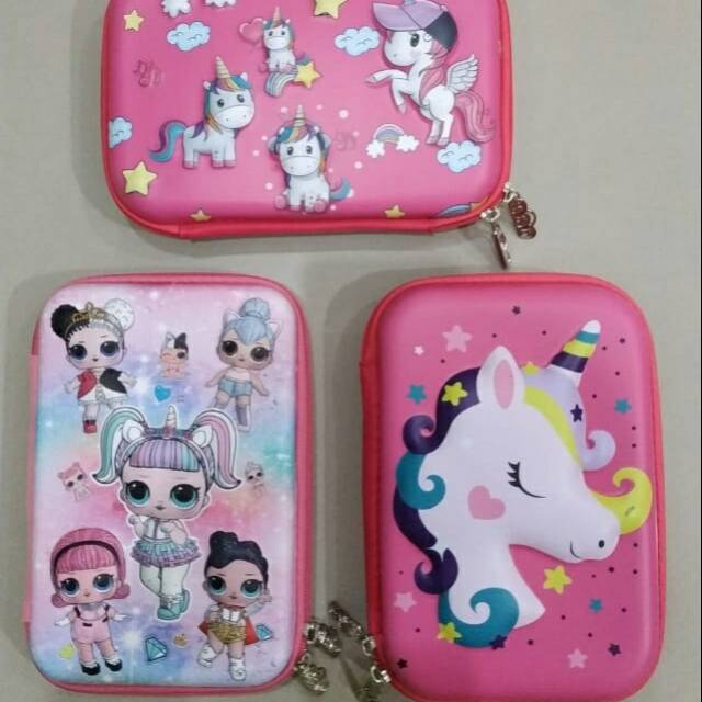 

Kotak pensil smiggle unicorn dan LOL