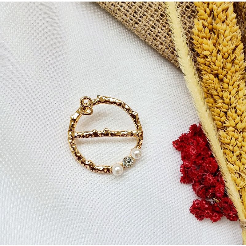 Brooch Buttonscarves KW//Bros Buttonscarves Polos/Mata/Mutiara-Bulat Gold