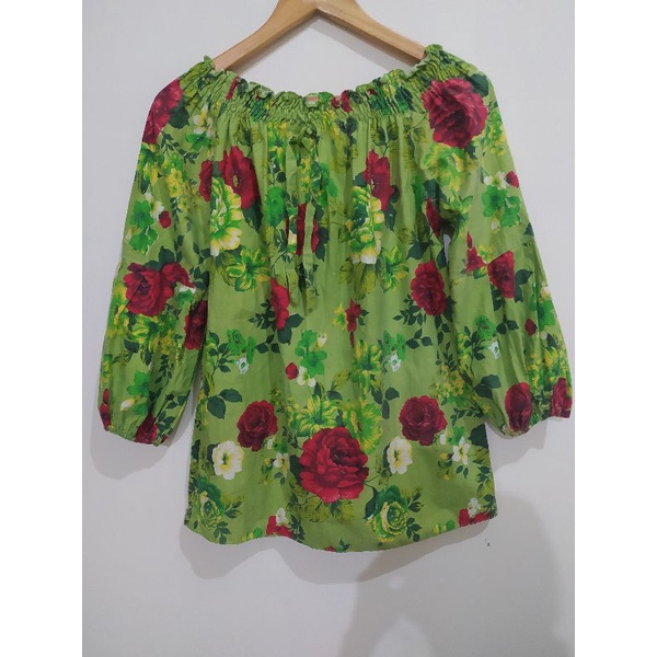 Blouse atasan sabrina bunga