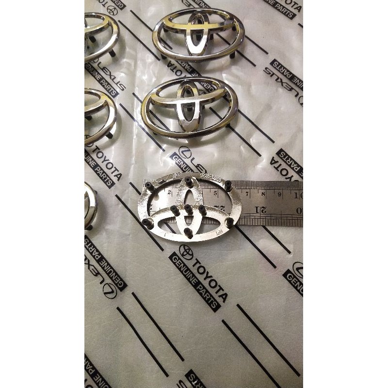 Emblem Logo Stir Toyota