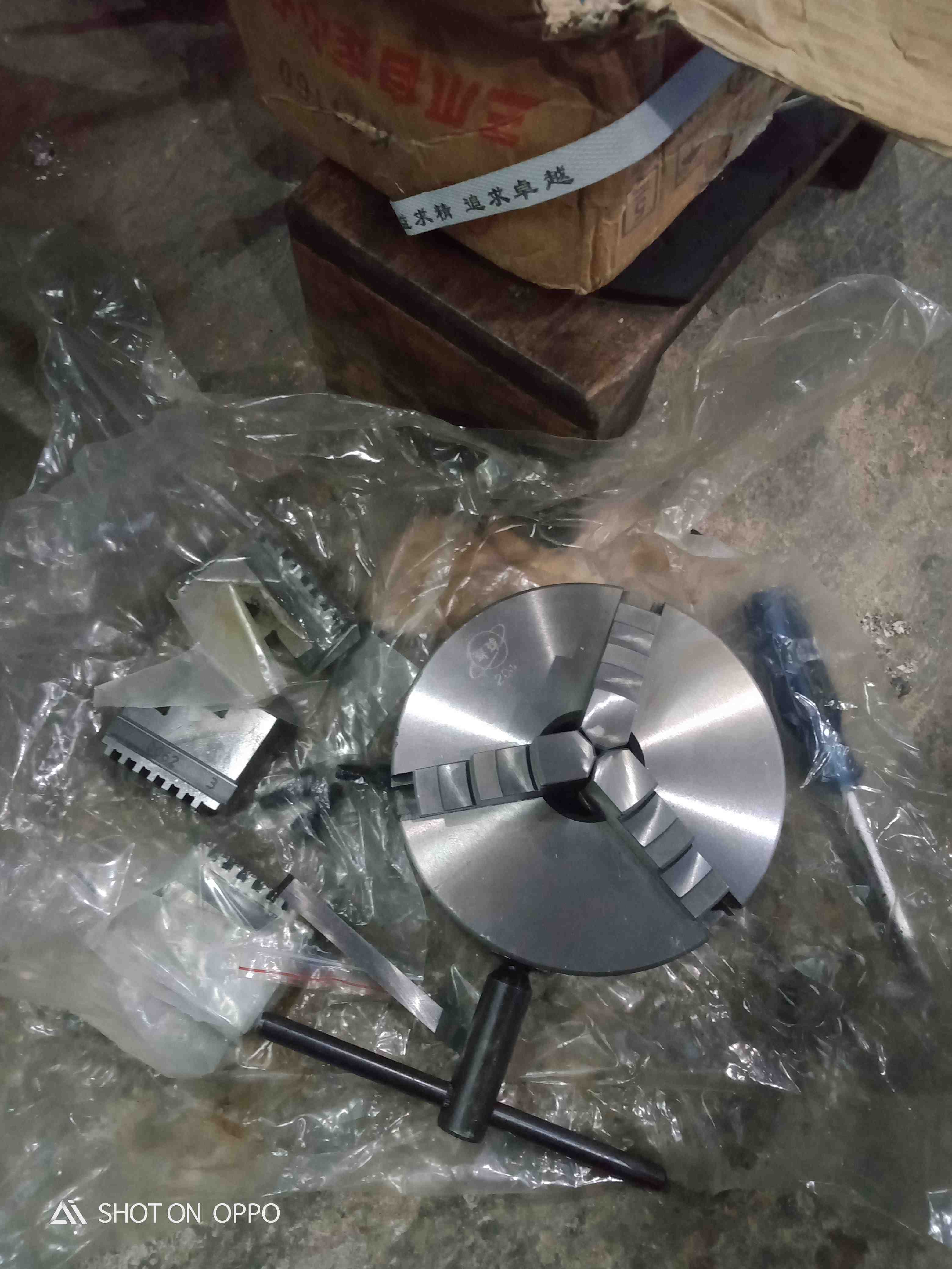 Chuck Bubut 6inch 3jaw Claw San Ou Kaki 3 Otomatis K11-160