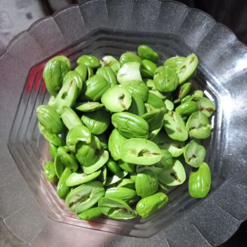 

pete kupas belah murah 250gr & 500gr