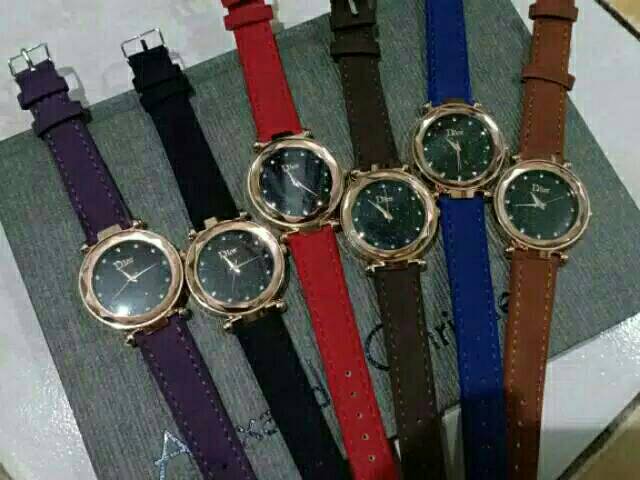 Jam Tangan Wanita Permata Mata Kecil Strap Kulit