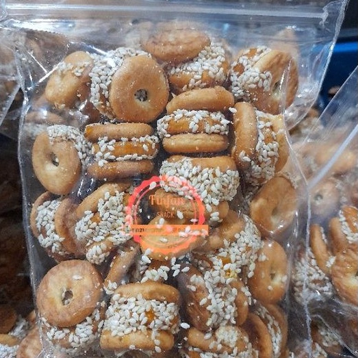 

Cemilan manis Biskuit wijen 200g | biskuit wijen | bisku