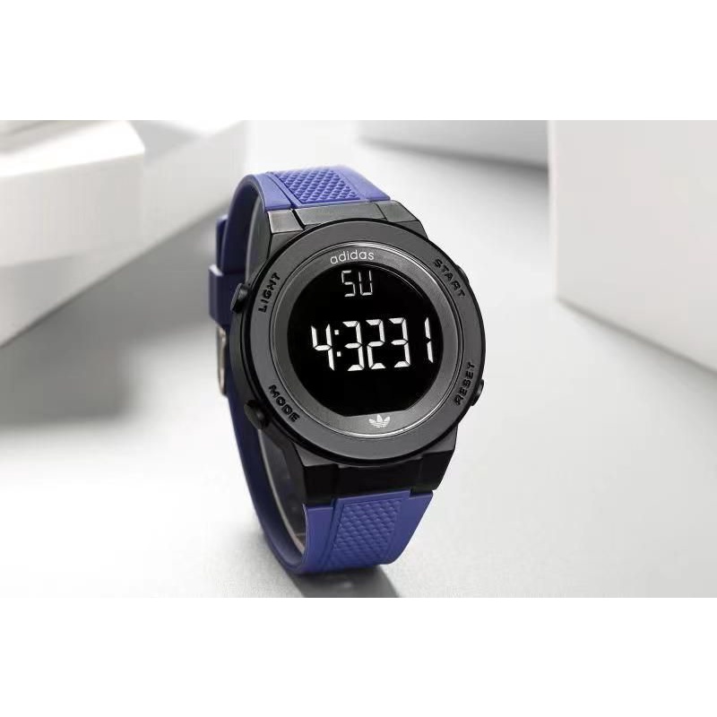 Jam Tangan Sporty Water Resist Jam Tangan Strap Rubber Bisa COD
