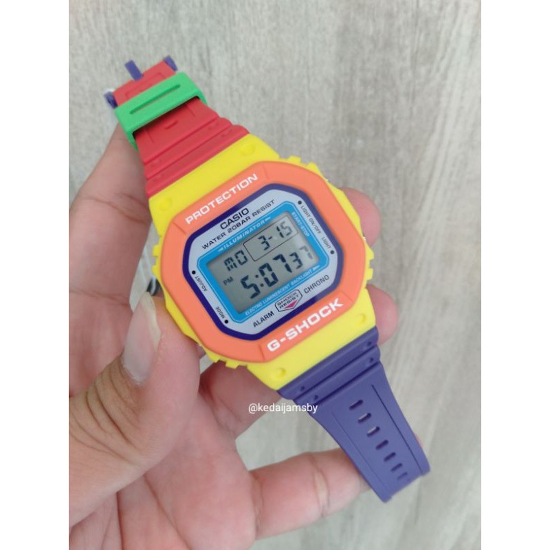jam tangan Casio G-Shock Pria DW-5600