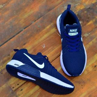  Sepatu  nike  zoom pria Shopee Indonesia