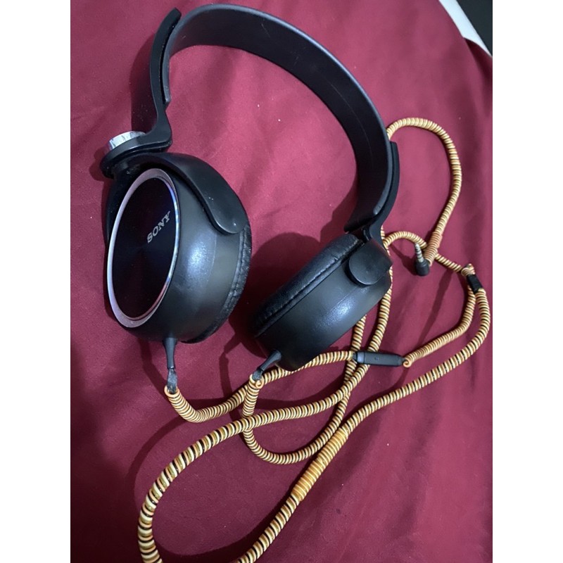 headphone headset beat bass Sony second