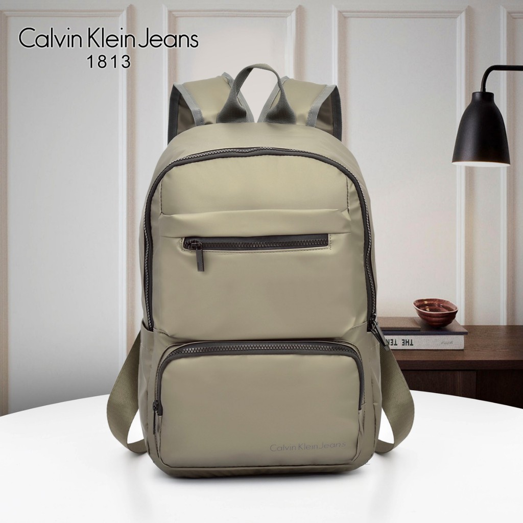 RANSEL CALVIN KLEIN JEANS  Series ~ 1813 ~ JJ