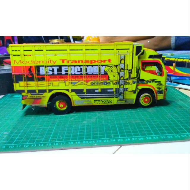  Papercraft  Truck Canter  Anti Gosip