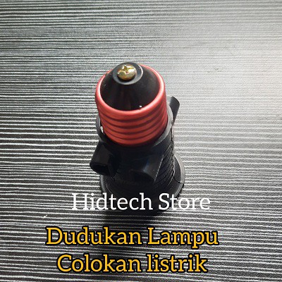 FITING LAMPU KOMBINASI COLOKAN LISTRIK